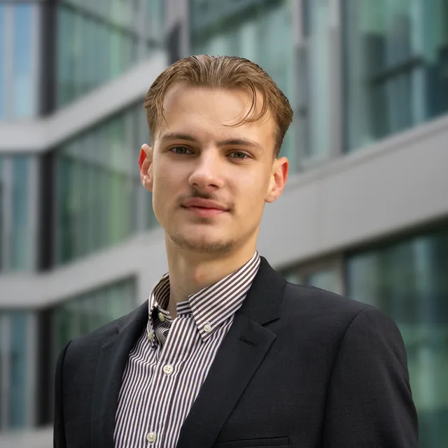 Elias Möller